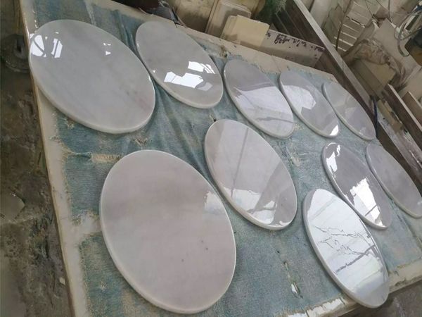 Polised white marble round tops